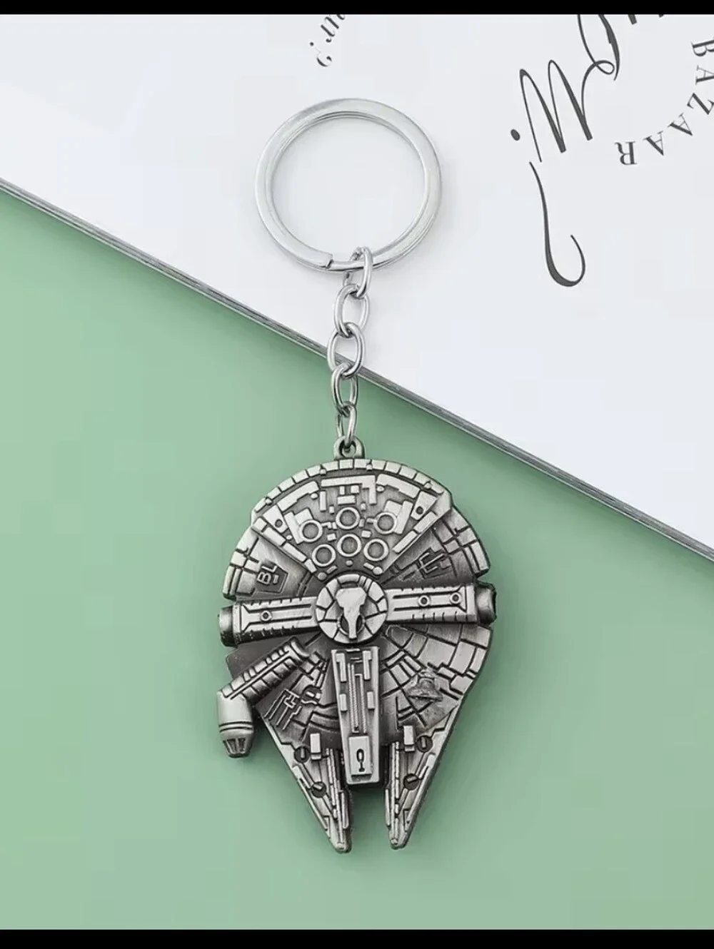 Star Wars Millennium Falcon Keychain
